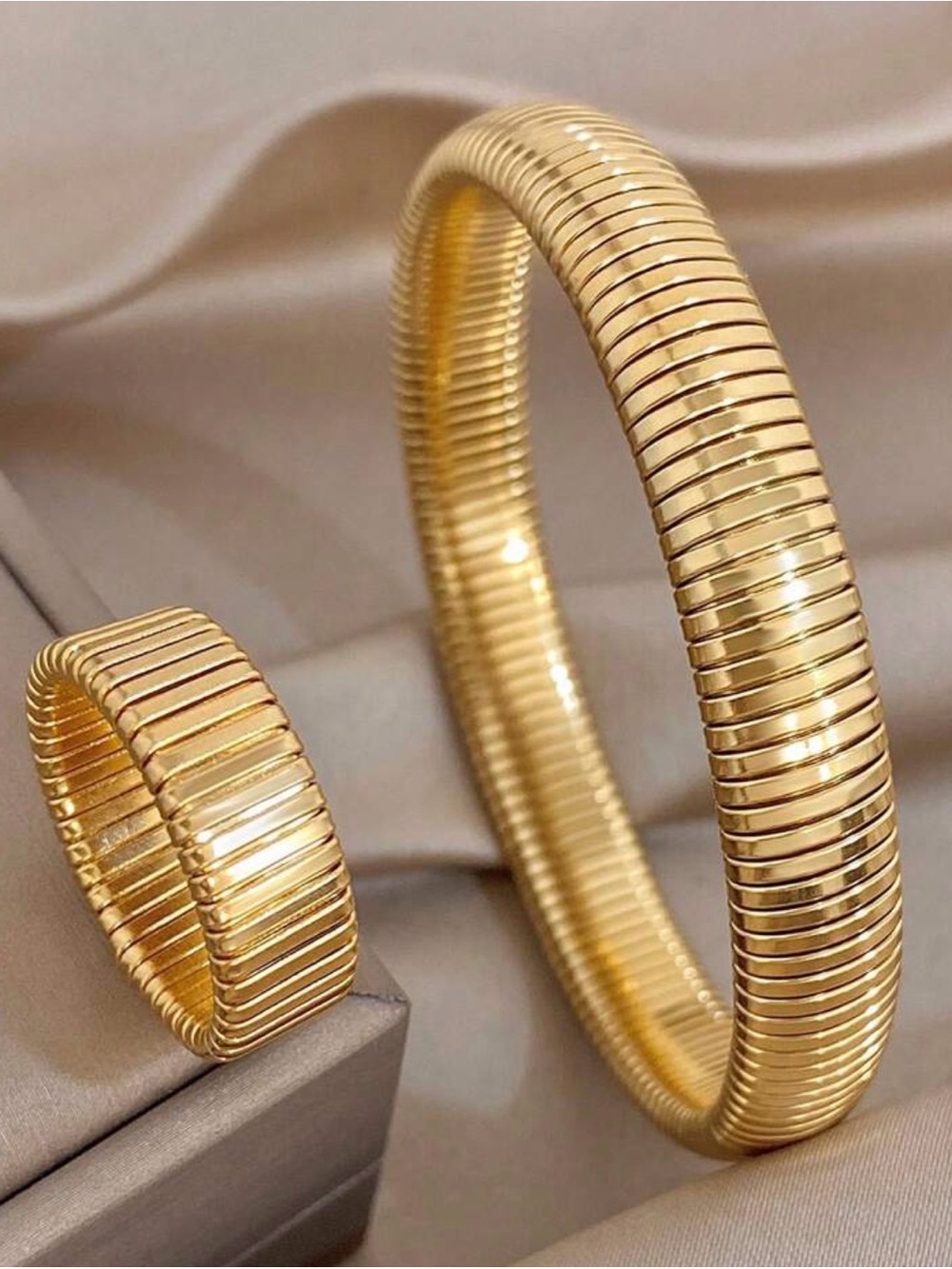 Gold Ribbed Flexible Bangle and Ring Set - Women Jewelry